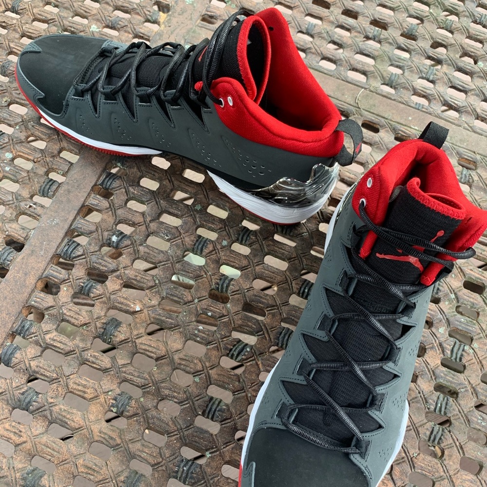 Jordan Melo M10 Size 13’s